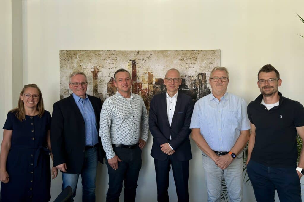 WMS beteiligt sich an Leipziger Automatisierungsspezialisten AviComp