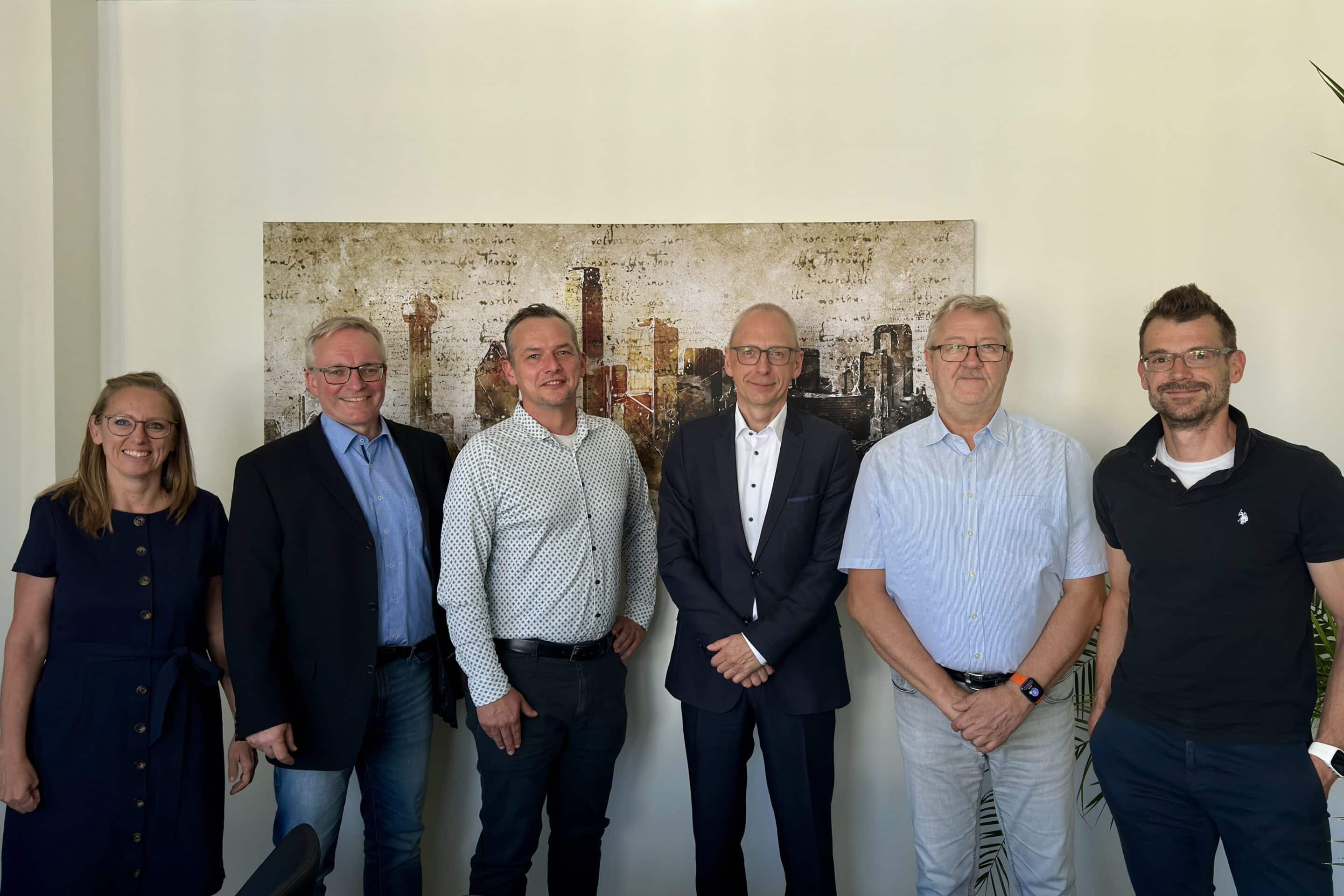 WMS beteiligt sich an Leipziger Automatisierungsspezialisten AviComp